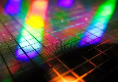 cpus amd intel chip wafer
